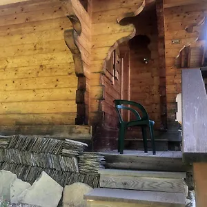 Dufour Chalet